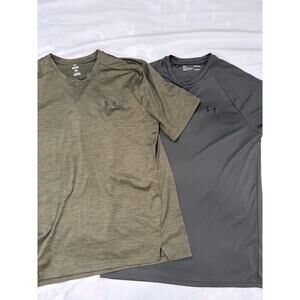 2 Under Armour Dark Green Athletic Tee Shirts Size Medium